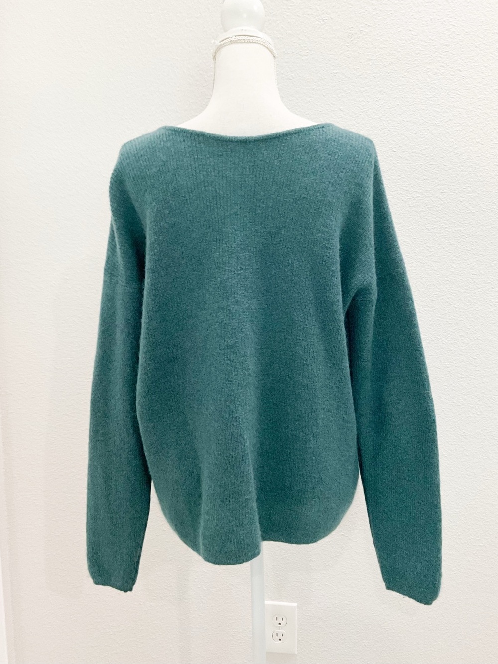 Sezane Women's Ribbed Green Button Down Cardigan Size XL - Picture 7 of 9